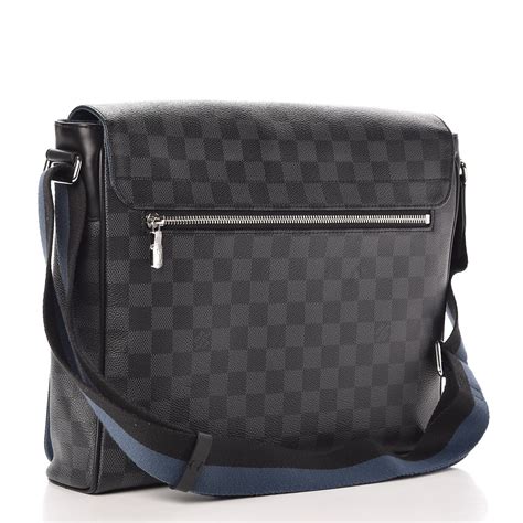 LOUIS VUITTON Damier Graphite District MM 